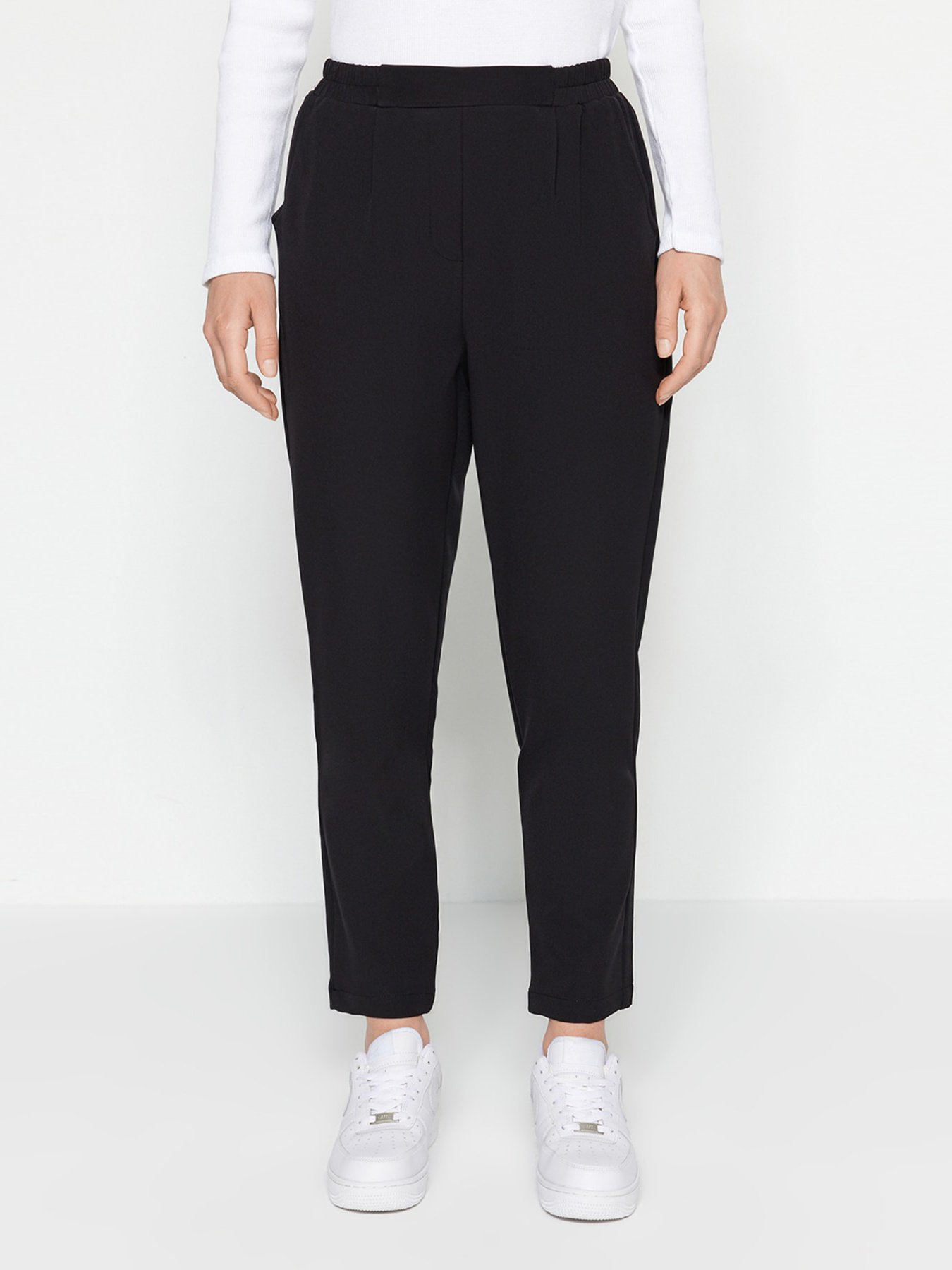 Брюки повседневные Trendyol модель TCTSS23TP00008/Siyah Фото