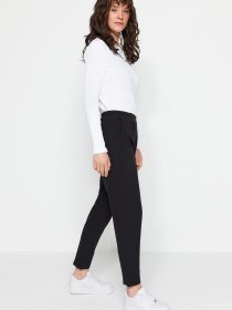 Брюки повседневные Trendyol модель TCTSS23TP00008/Siyah Фото