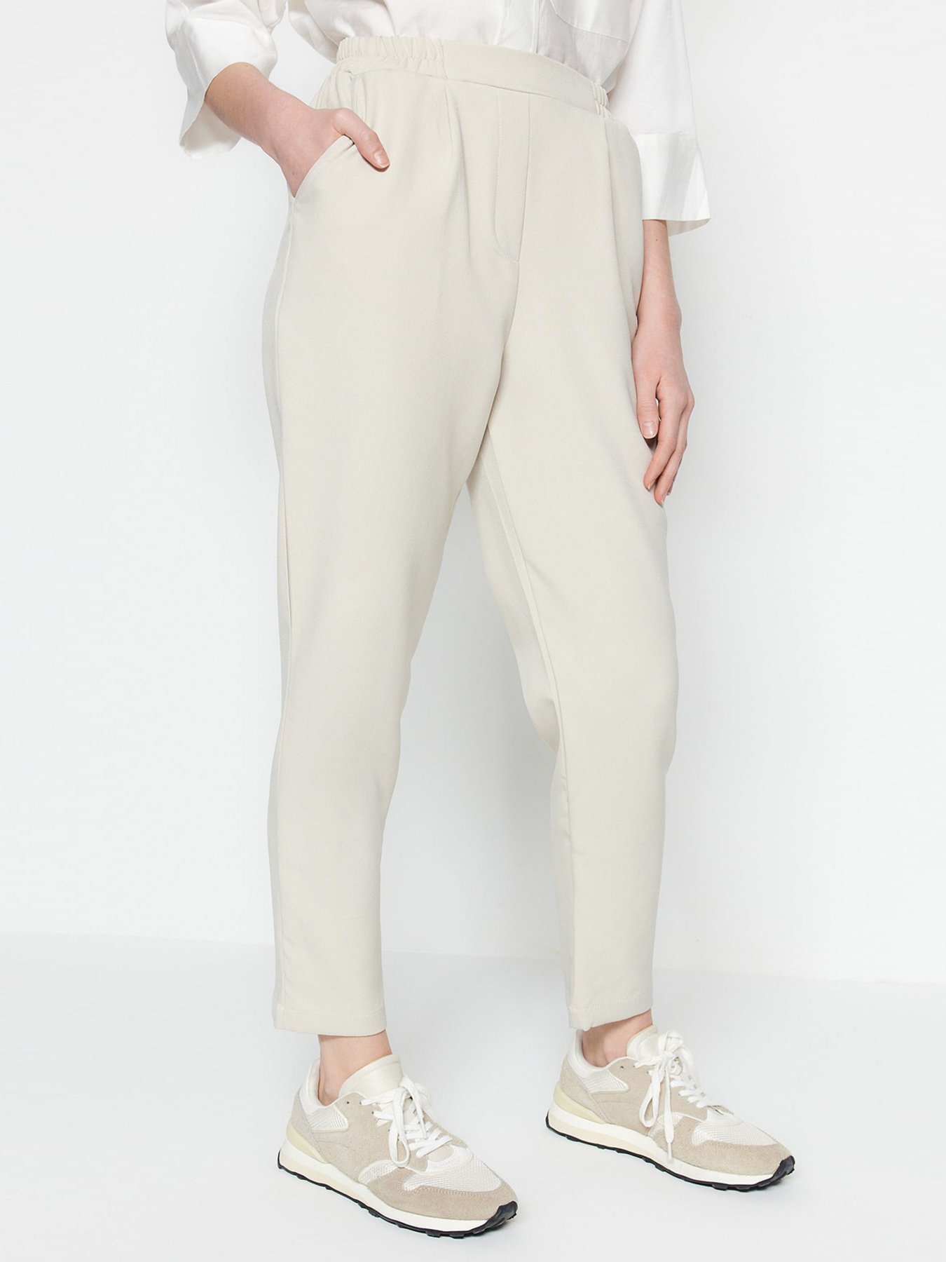 Брюки повседневные Trendyol модель TCTSS23TP00008/Tas Фото