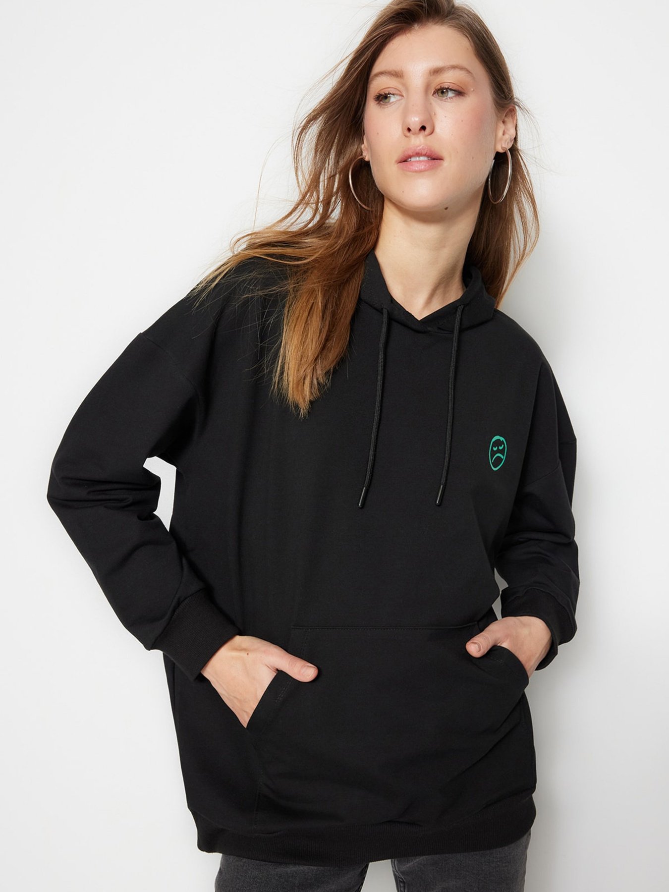 Худи Trendyol модель TCTSS23TW00083/Siyah Фото