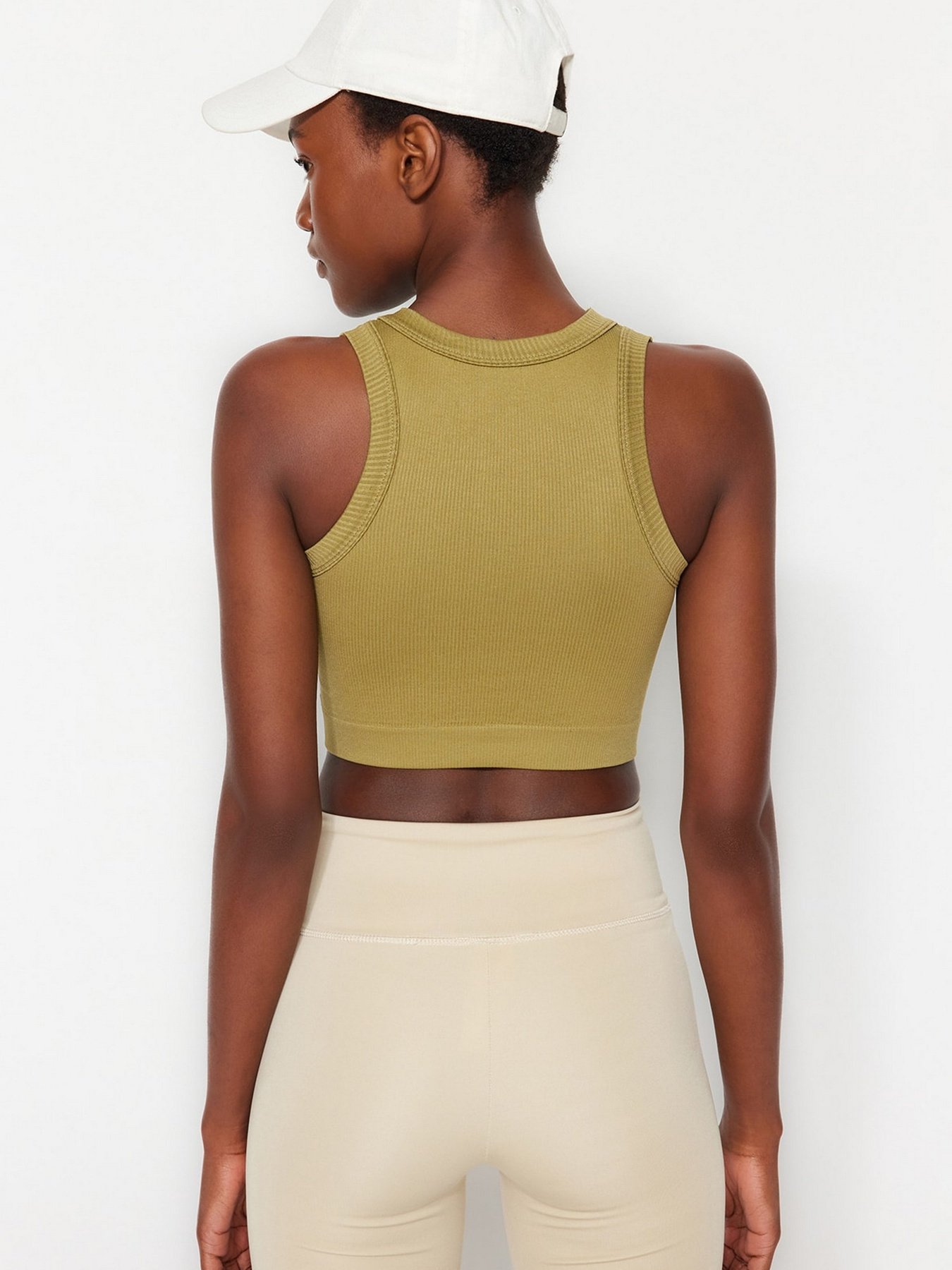 Спортивний топ Trendyol модель THMSS23SS00005/Acik Haki Фото