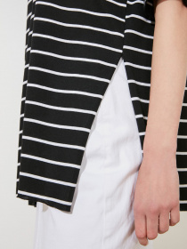 Футболка Trendyol модель TWOSS20TS1549/Siyah Фото