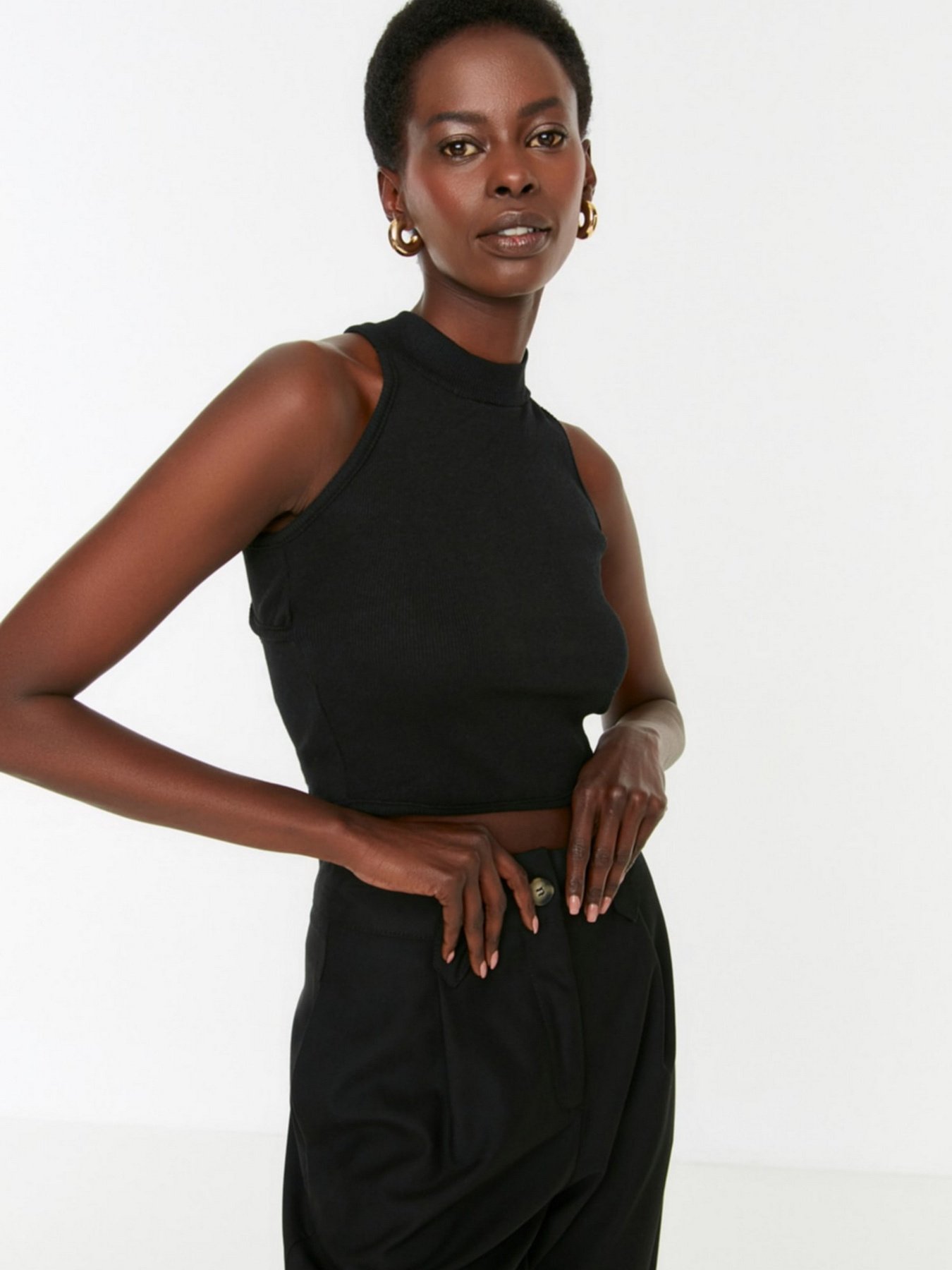 Топ Trendyol модель TWOSS22BZ0529/Siyah Фото