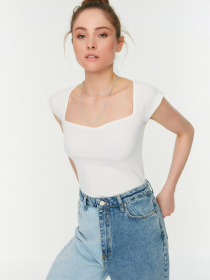 Топ Trendyol модель TWOSS22BZ1454/Ekru Фото