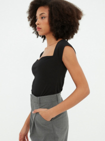 Топ Trendyol модель TWOSS22BZ1454/Siyah Фото