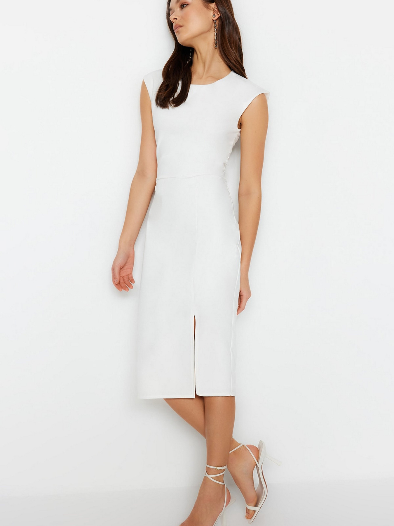 Платье миди Trendyol модель TWOSS22EL00341/Ekru Фото