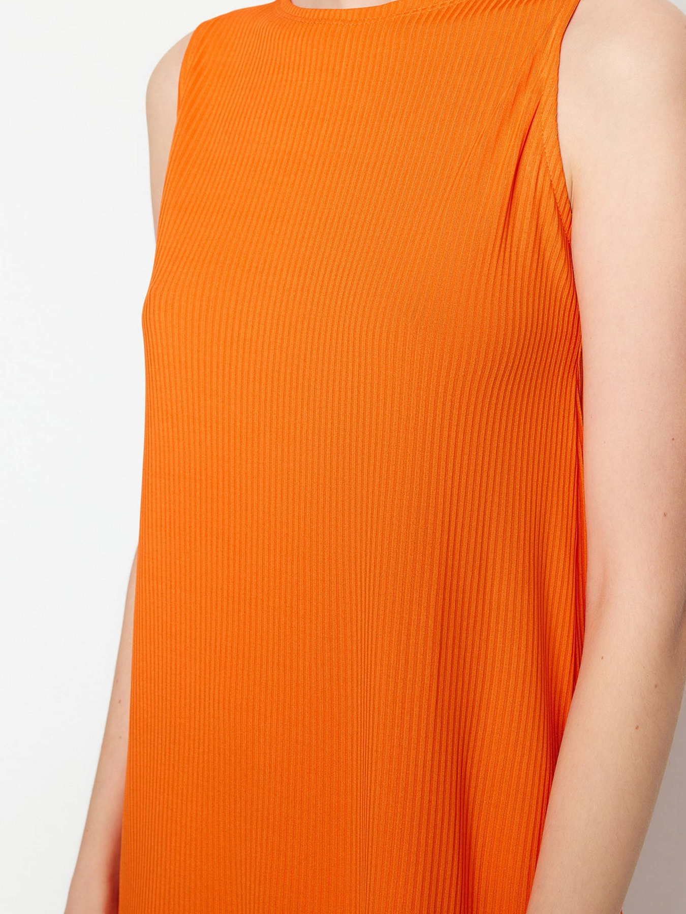 Платье мини Trendyol модель TWOSS22EL0794/Turuncu Фото