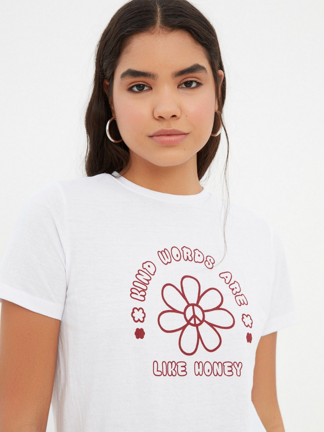 Футболка Trendyol модель TWOSS22TS2031/Beyaz Фото