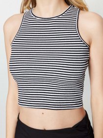 Топ Trendyol модель TWOSS23AL00028/Siyah-Cok Renkli Фото