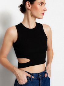 Топ Trendyol модель TWOSS23AL00062/Siyah Фото