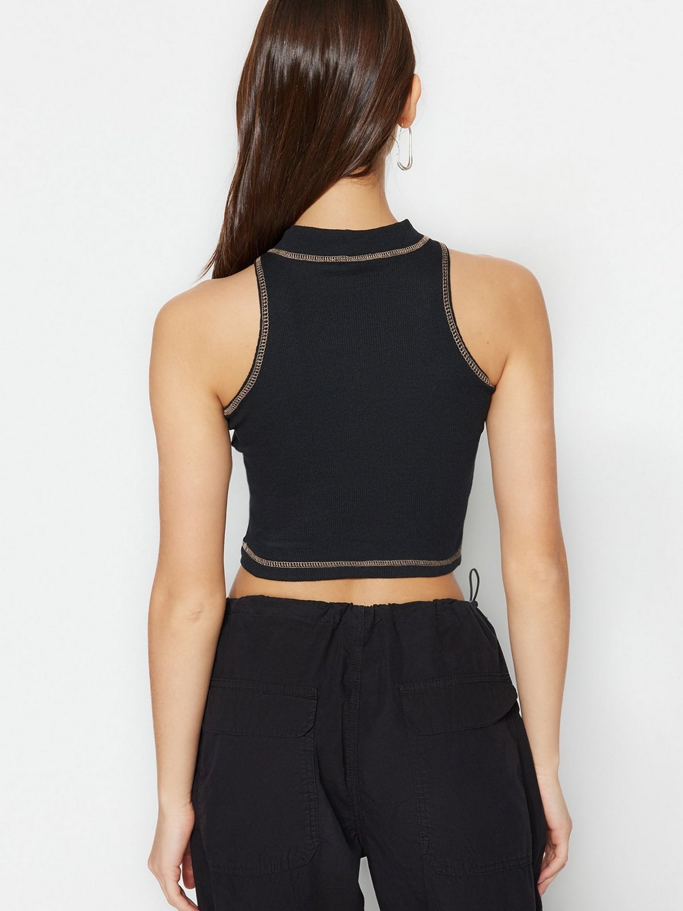 Топ Trendyol модель TWOSS23AL00070/Siyah Фото