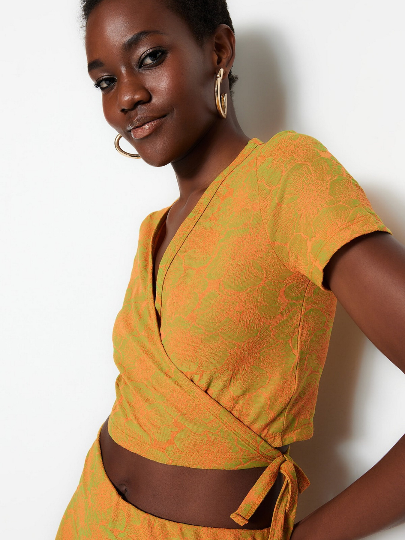 Топ Trendyol модель TWOSS23BZ00807/Turuncu Фото