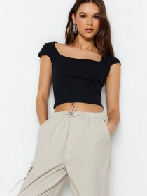 Топ Trendyol модель TWOSS23BZ00950/Siyah Фото