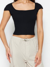 Топ Trendyol модель TWOSS23BZ00950/Siyah Фото