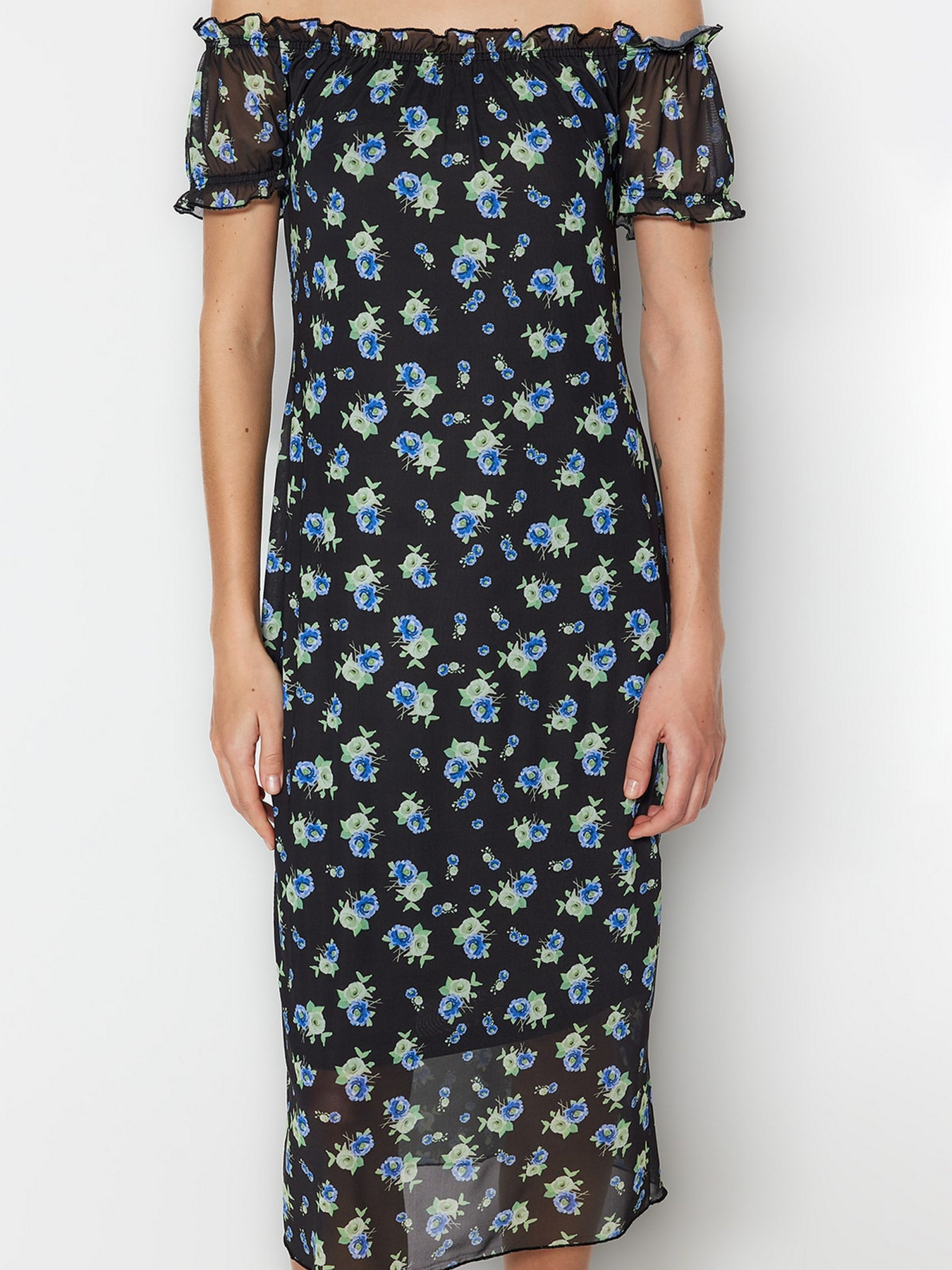 Платье миди Trendyol модель TWOSS23EL00424/Siyah Фото