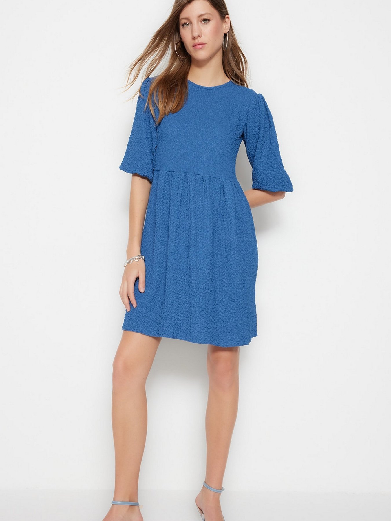 Платье мини Trendyol модель TWOSS23EL00710/Indigo Фото