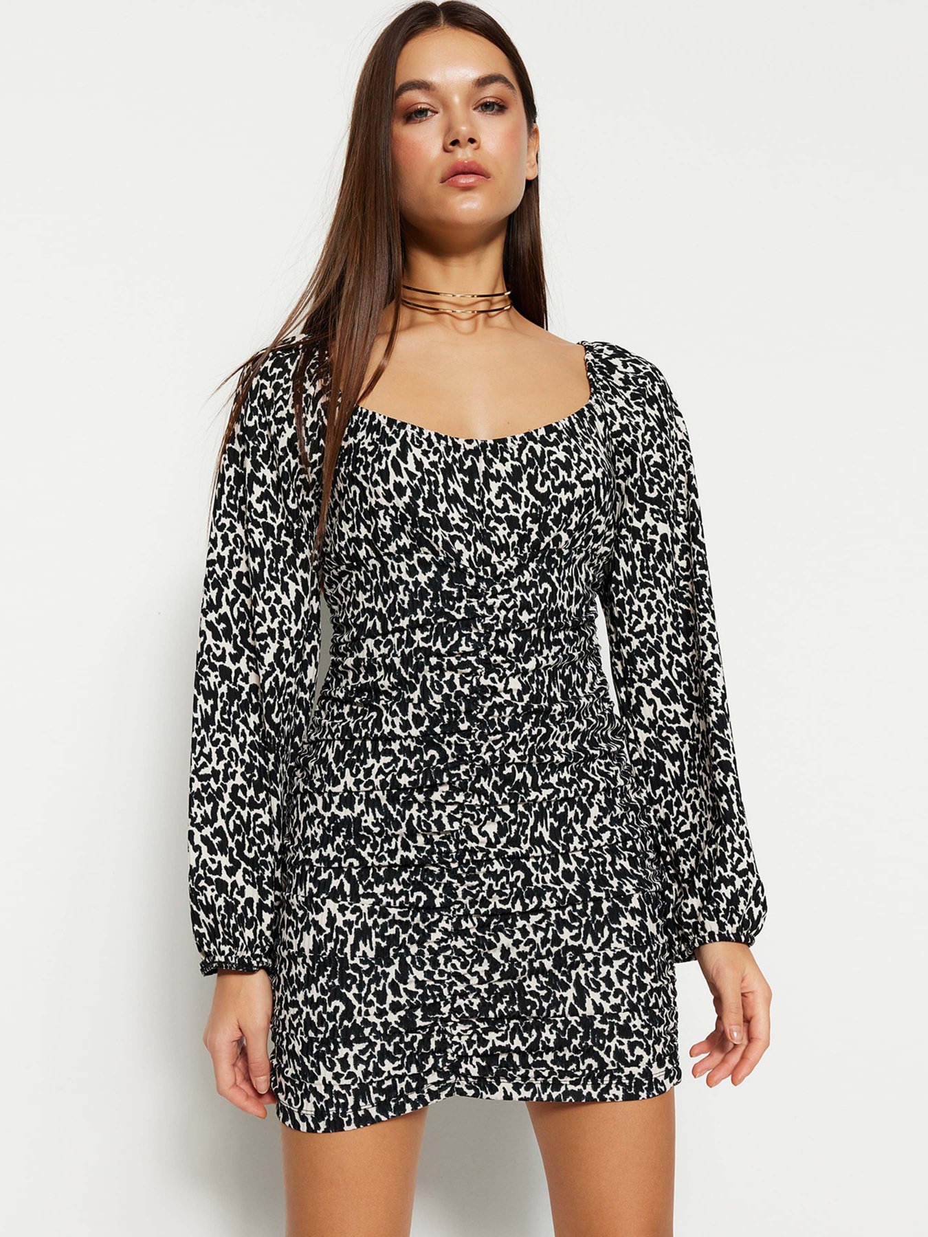 Платье мини Trendyol модель TWOSS23EL00712/Siyah Фото