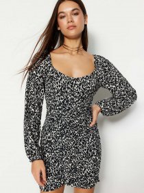 Платье мини Trendyol модель TWOSS23EL00712/Siyah Фото