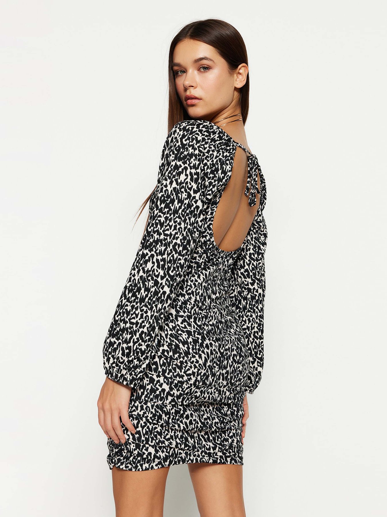 Сукня міні Trendyol модель TWOSS23EL00712/Siyah Фото