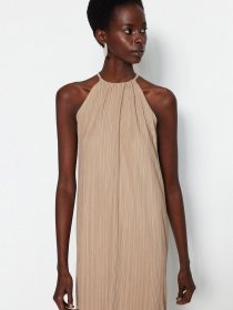 Сукня міді Trendyol модель TWOSS23EL00752/Vizon Сукня міді Trendyol модель TWOSS23EL00752/Vizon Фото