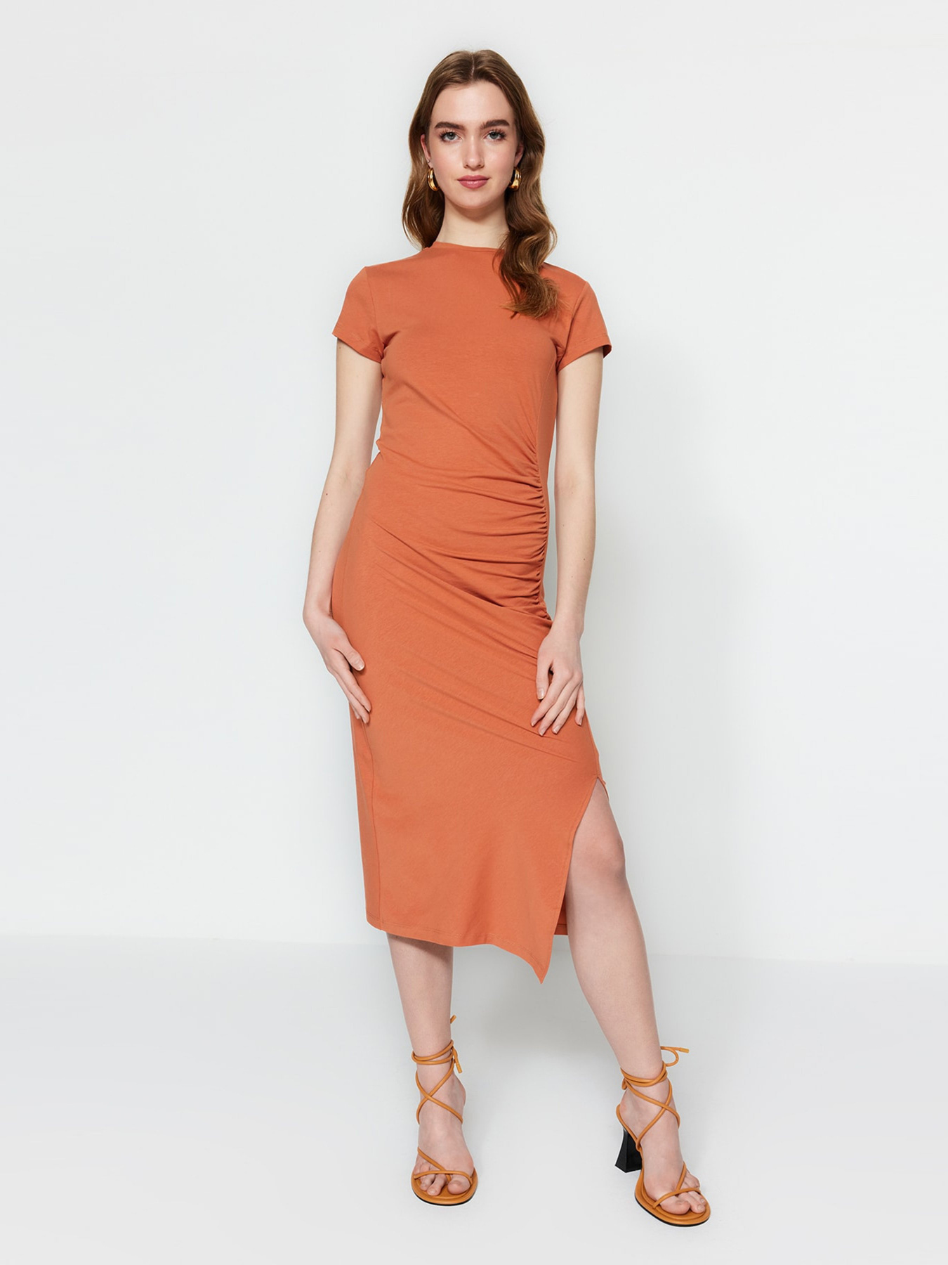 Сукня міді Trendyol модель TWOSS23EL00777/Tarcin Сукня міді Trendyol модель TWOSS23EL00777/Tarcin Фото