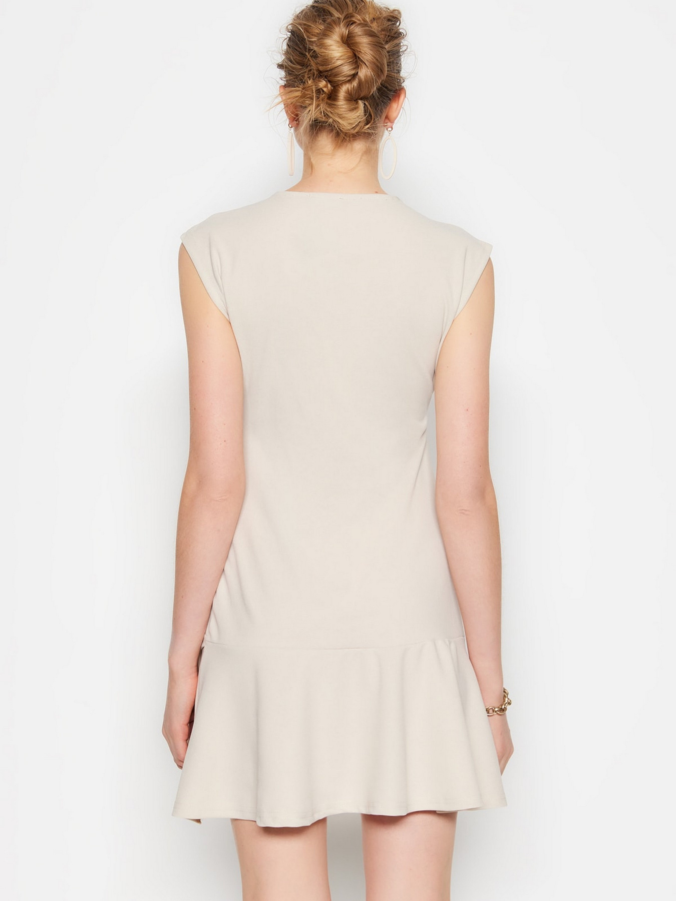 Платье мини Trendyol модель TWOSS23EL01702/Tas Фото