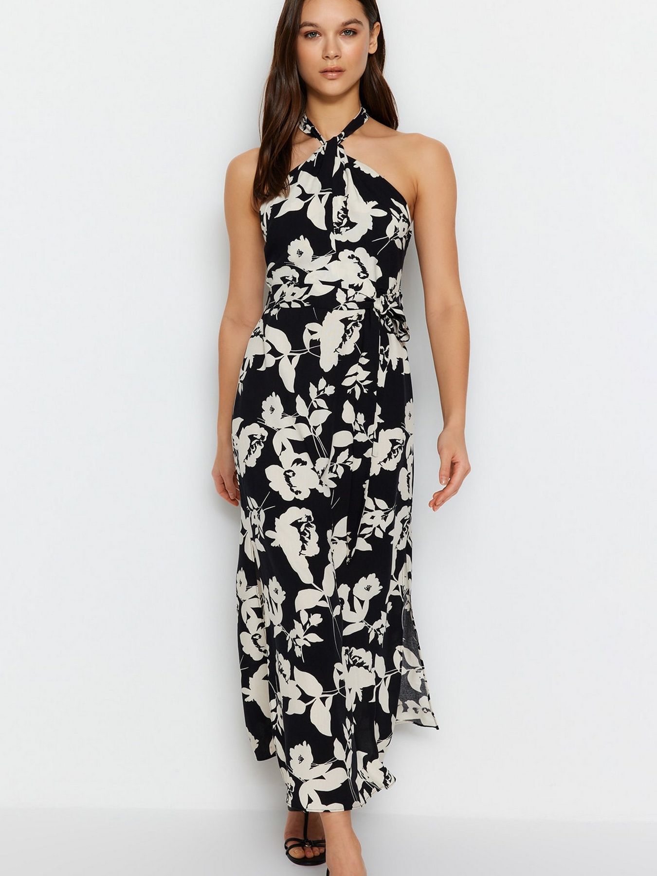 Платье макси Trendyol модель TWOSS23EL02125/Siyah Фото