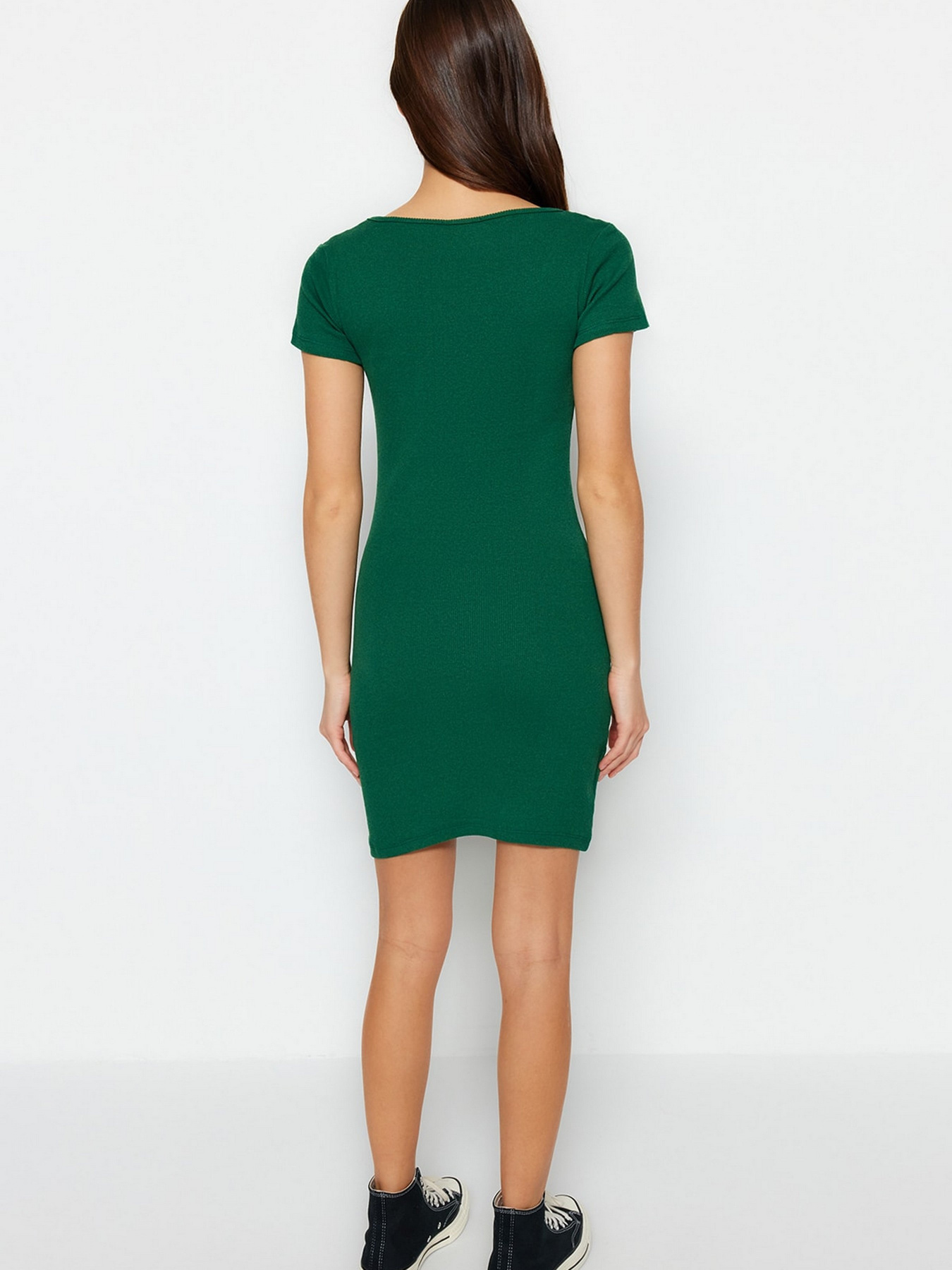 Сукня міні Trendyol модель TWOSS23EL02386/Zumrut Yesili Фото