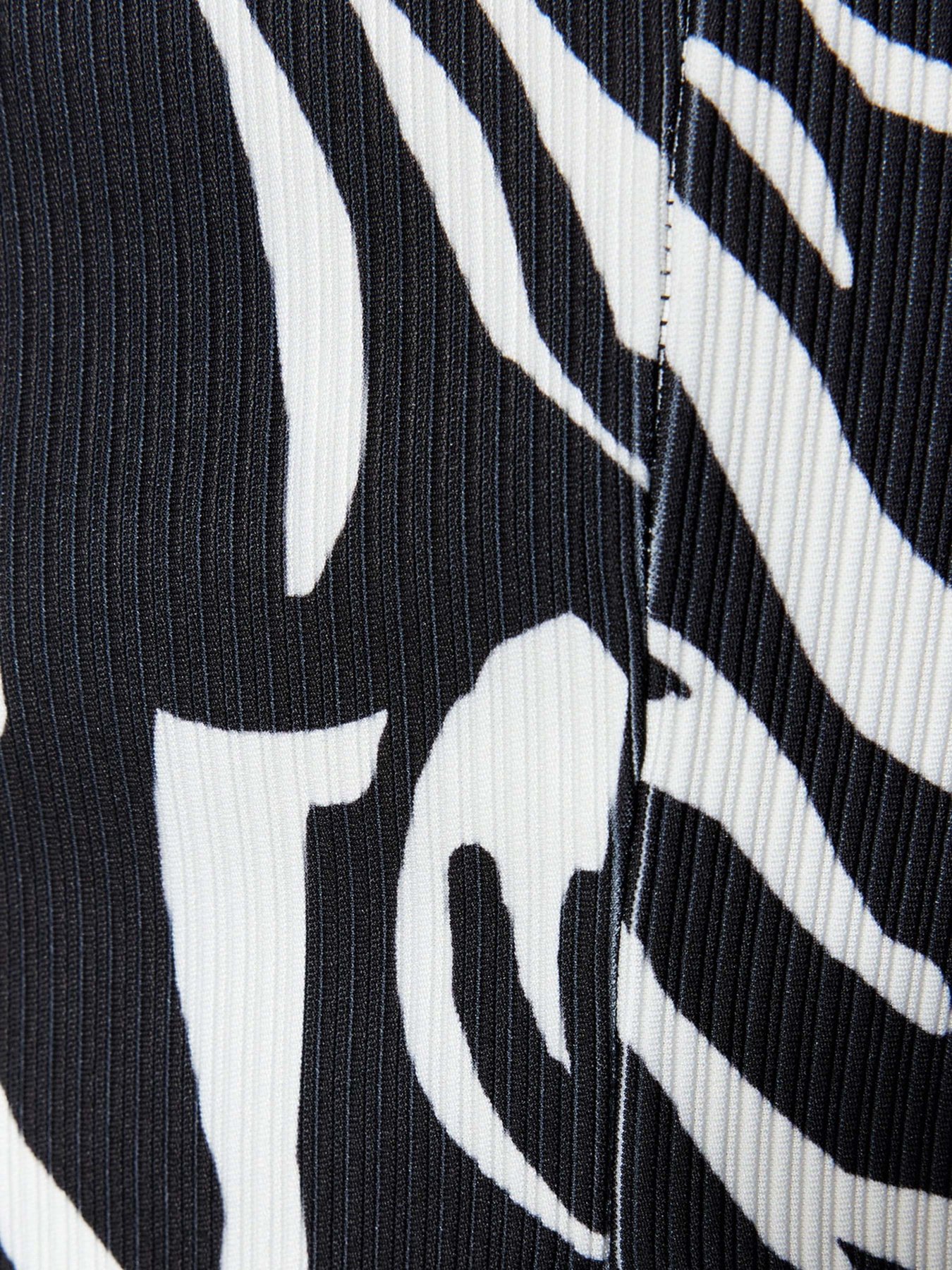 Юбка мини Trendyol модель TWOSS23ET00097/Siyah Фото