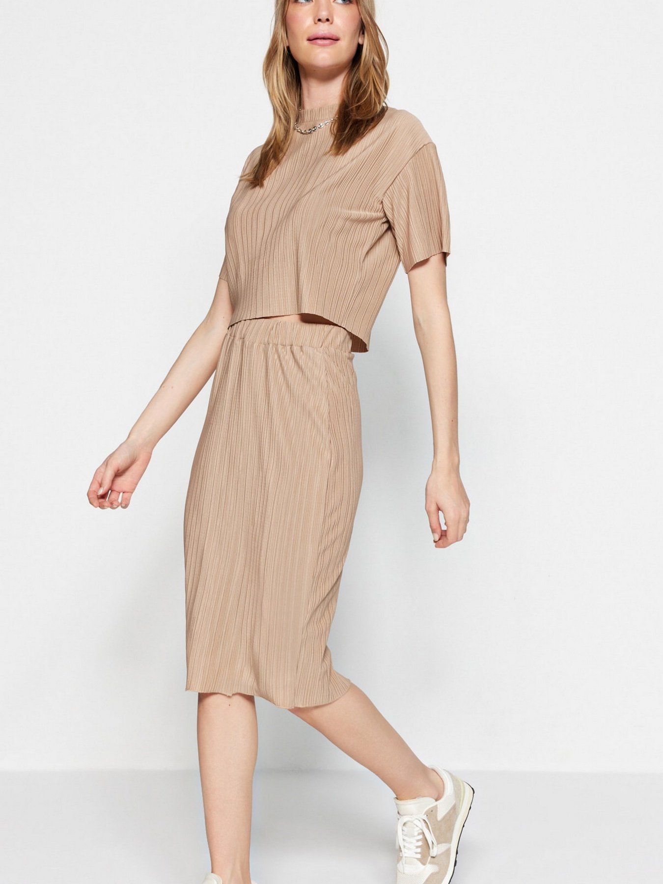 Спідниця міді Trendyol модель TWOSS23ET00099/Vizon Фото