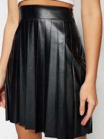 Юбка мини Trendyol модель TWOSS23ET00119/Siyah Фото