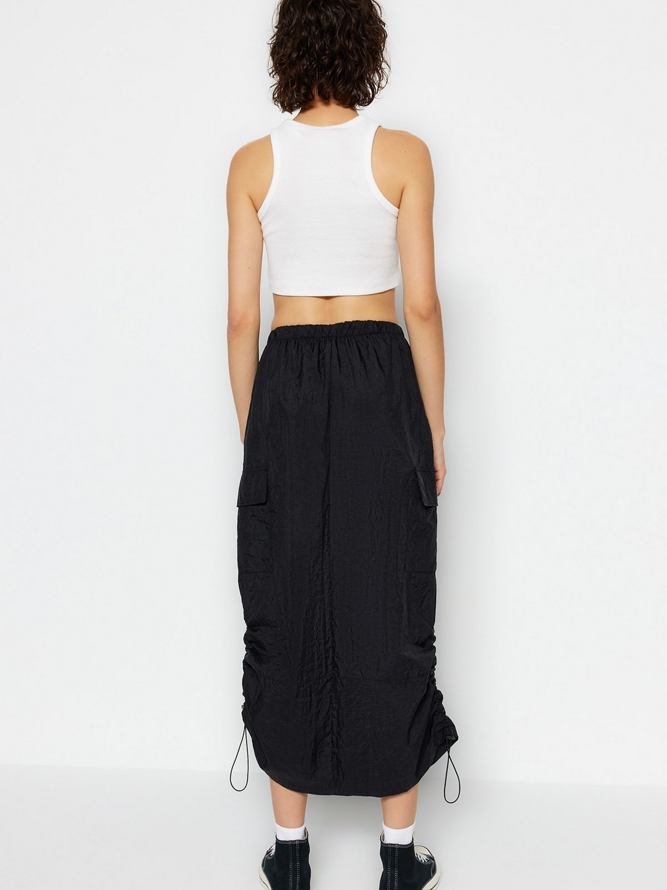 Юбка миди Trendyol модель TWOSS23ET00360/Siyah Фото