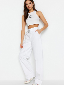 Широкі джинси Trendyol модель TWOSS23JE00264/Beyaz Широкі джинси Trendyol модель TWOSS23JE00264/Beyaz Фото