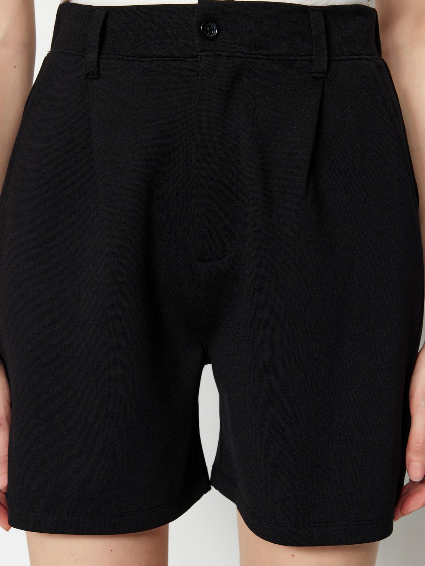 Шорты Trendyol модель TWOSS23SR00068/Siyah Фото