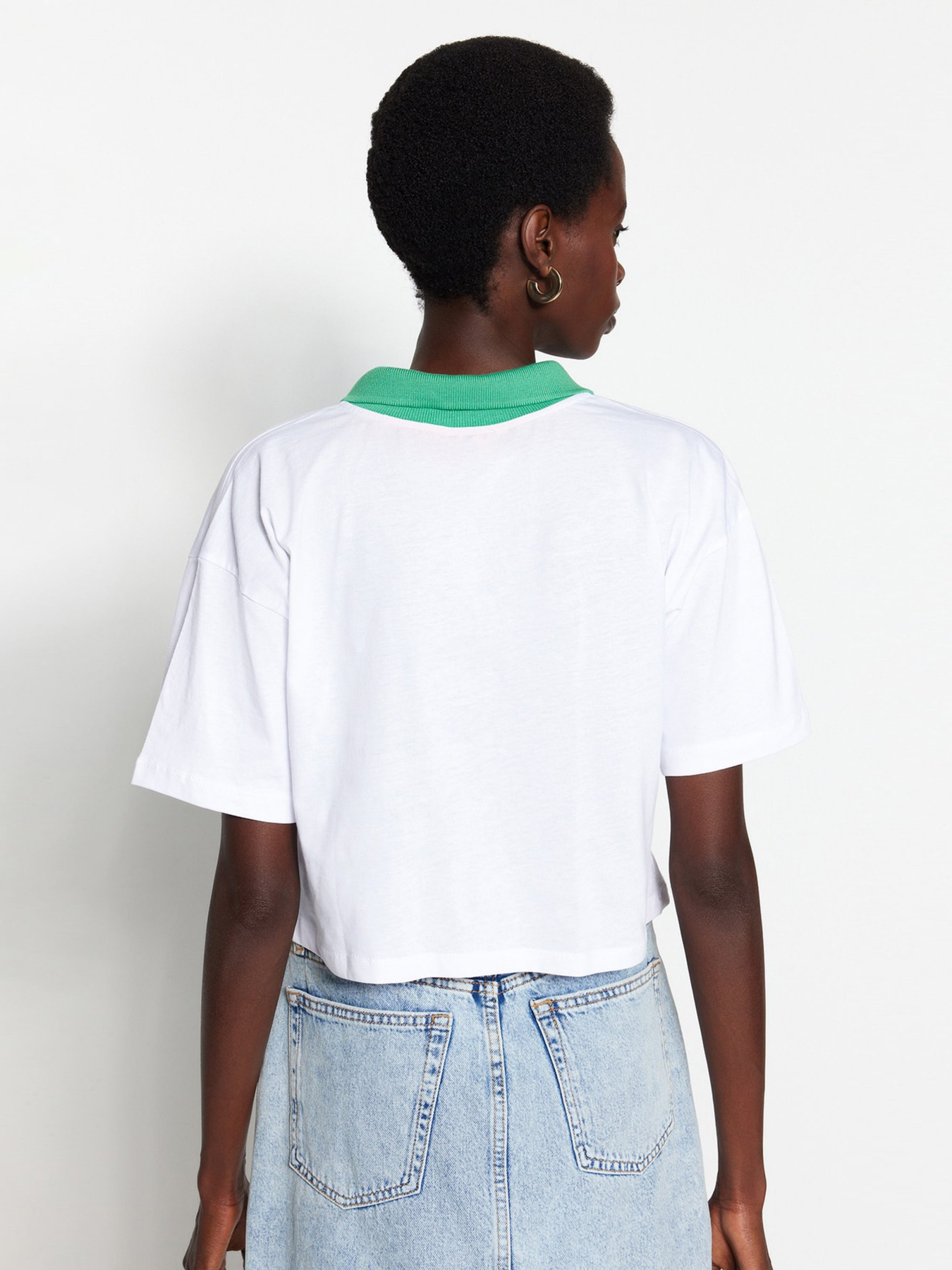 Футболка Trendyol модель TWOSS23TS00024/Beyaz Фото