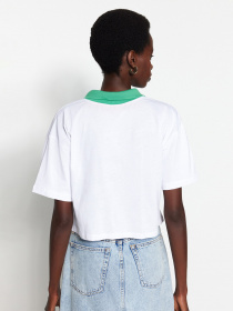 Футболка Trendyol модель TWOSS23TS00024/Beyaz Фото