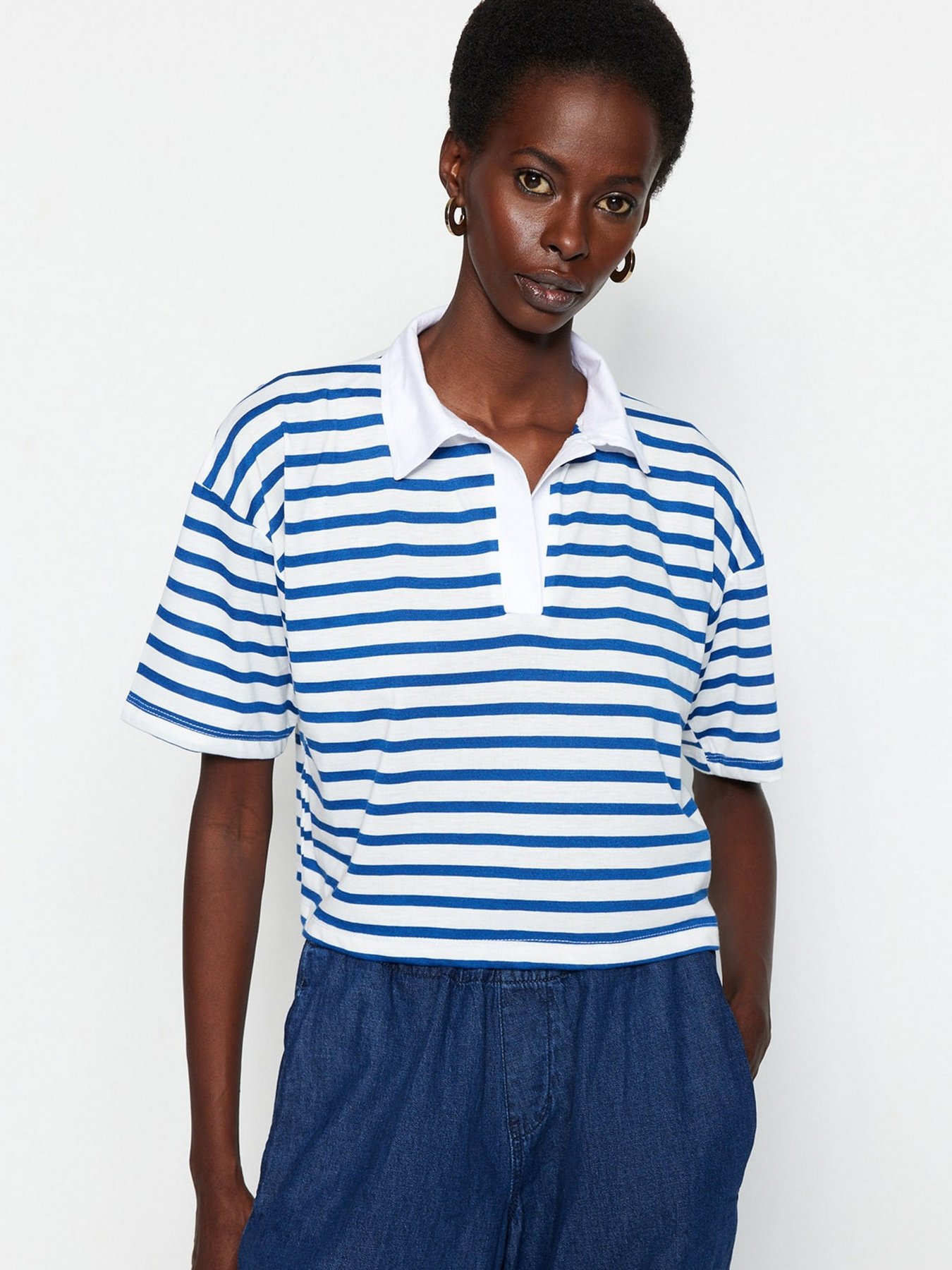 Футболка Trendyol модель TWOSS23TS00026/Lacivert Фото