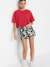 Футболка Trendyol модель TWOSS23TS00118/Kirmizi Фото