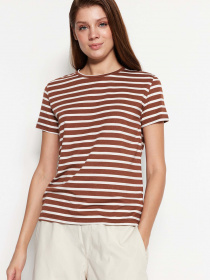Футболка Trendyol модель TWOSS23TS00132/Kahverengi Фото