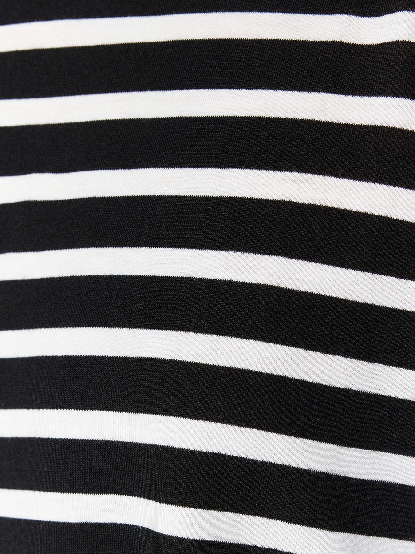 Футболка Trendyol модель TWOSS23TS00136/Siyah Фото