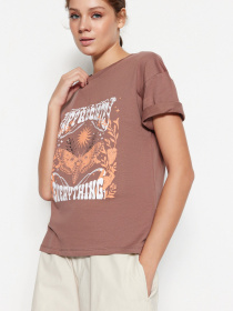 Футболка Trendyol модель TWOSS23TS00140/Kahverengi Фото