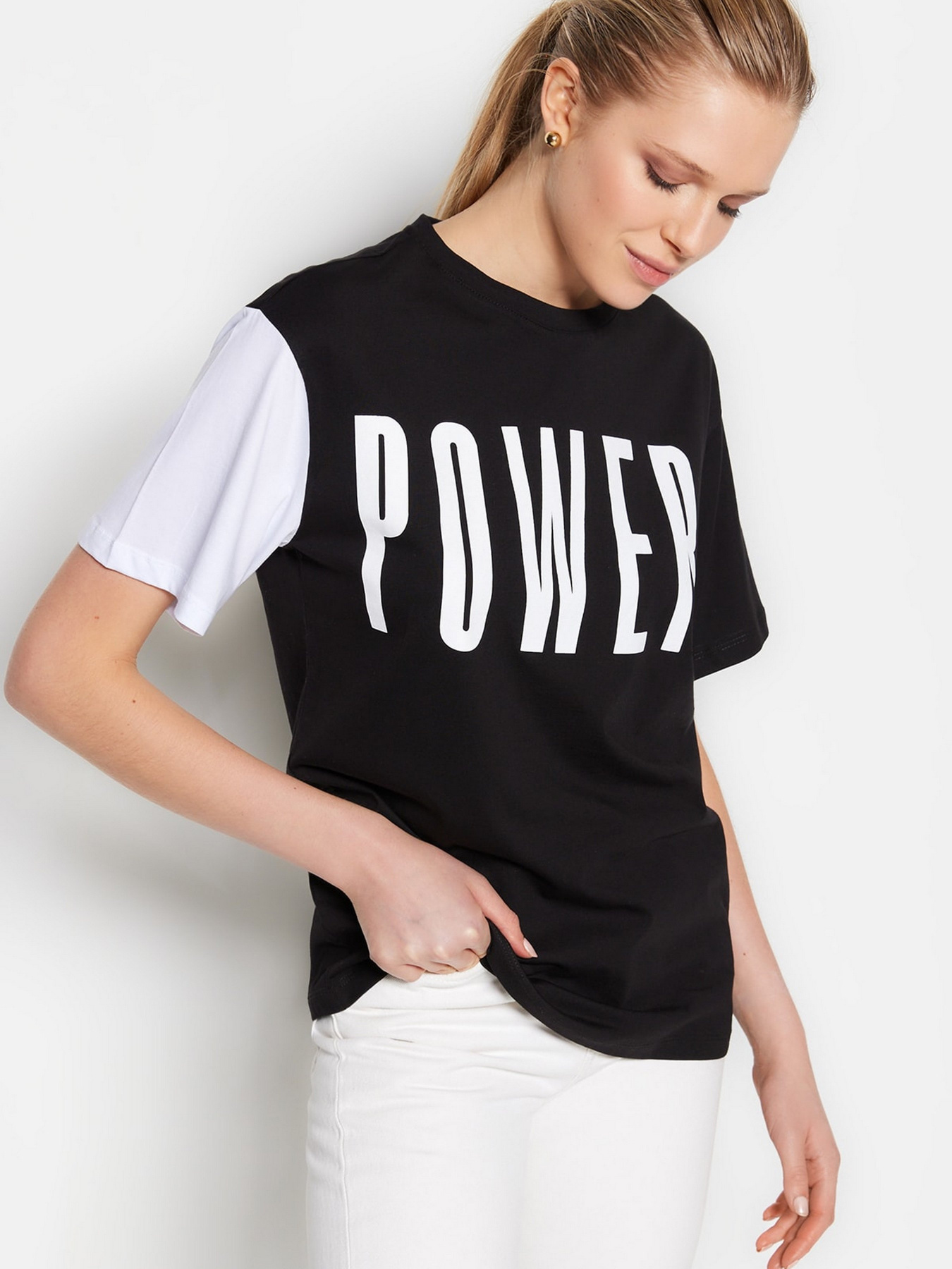 Футболка Trendyol модель TWOSS23TS00162/Siyah Фото