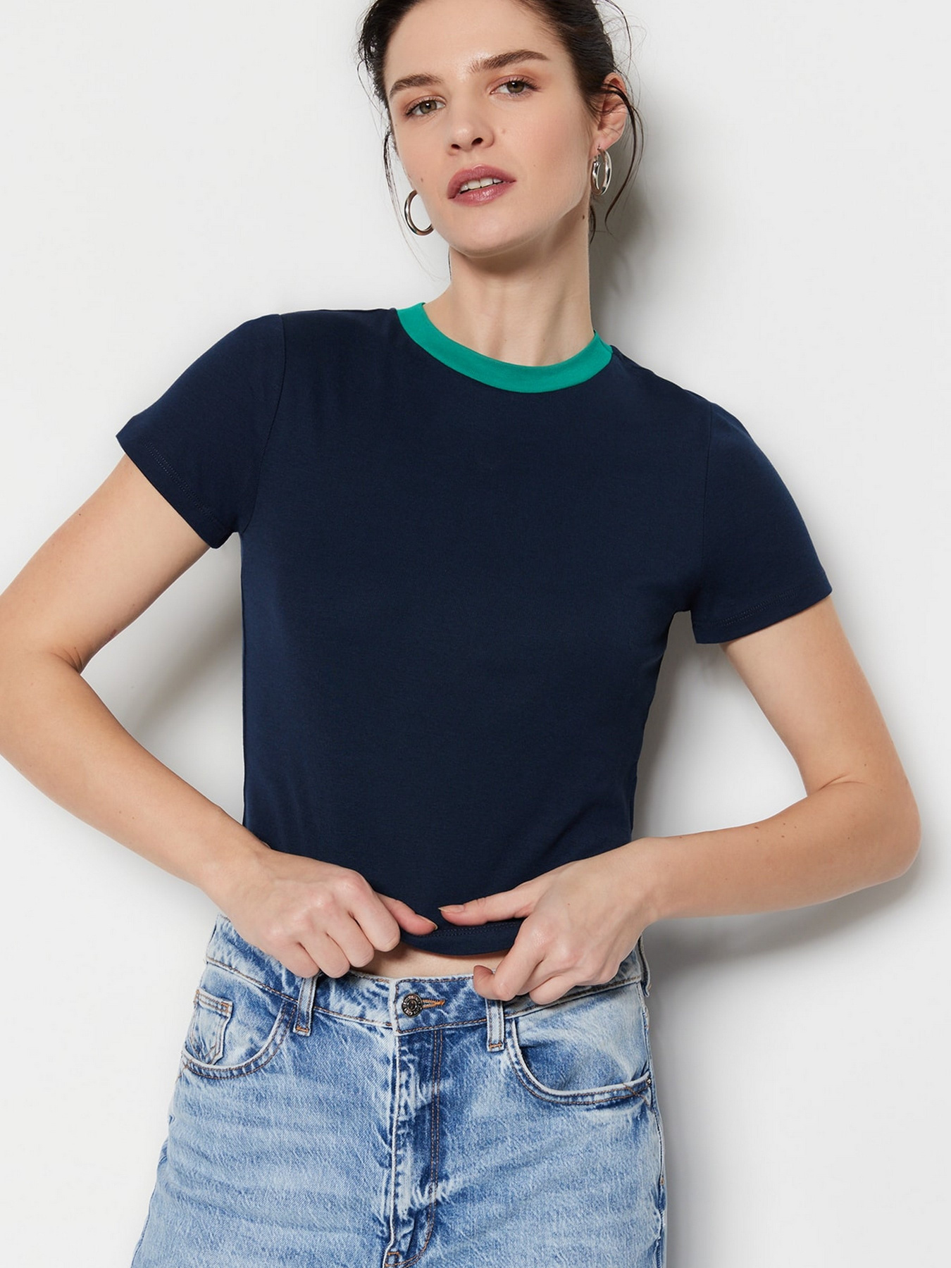 Футболка Trendyol модель TWOSS23TS00230/Lacivert Фото