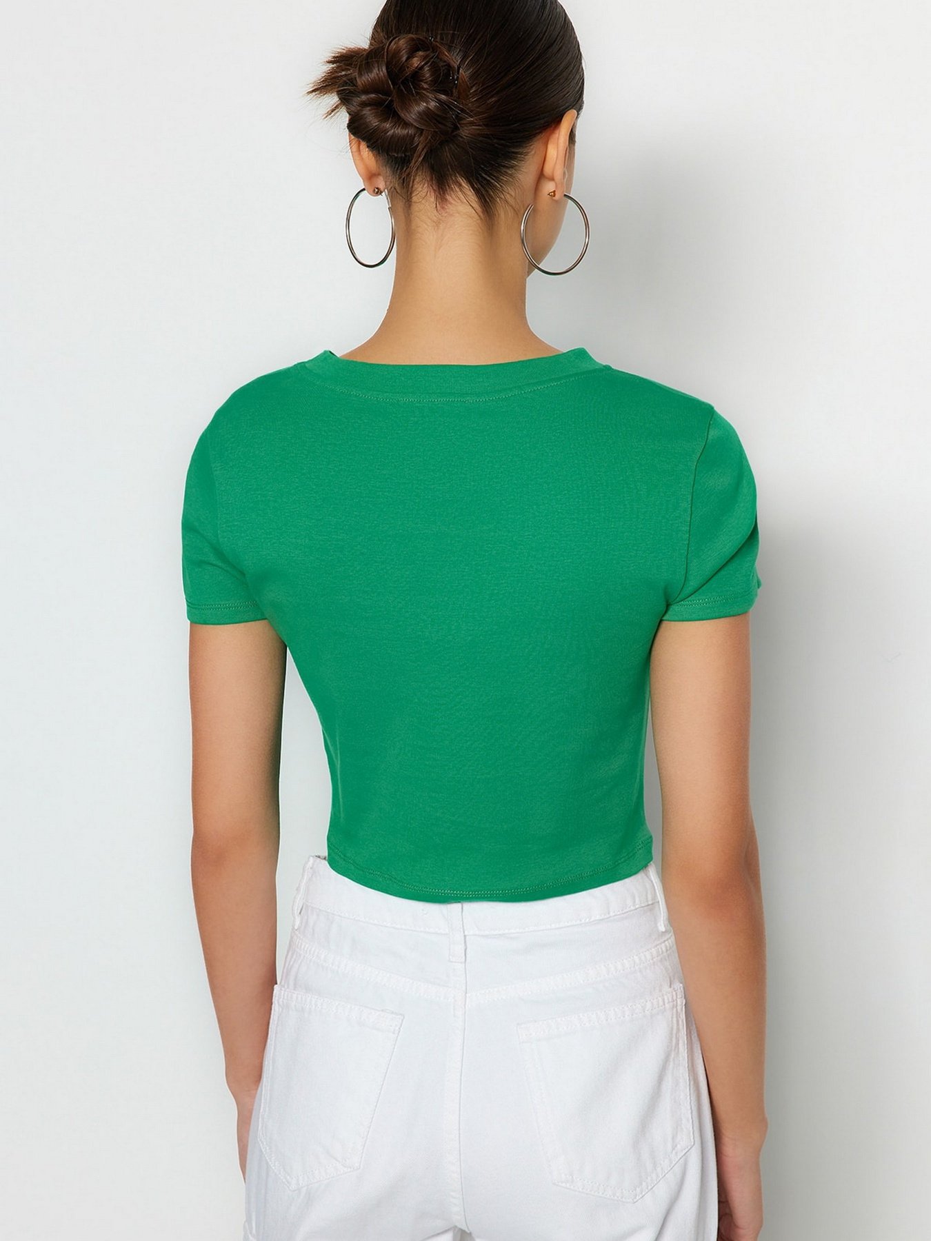 Футболка Trendyol модель TWOSS23TS00319/Yesil Фото