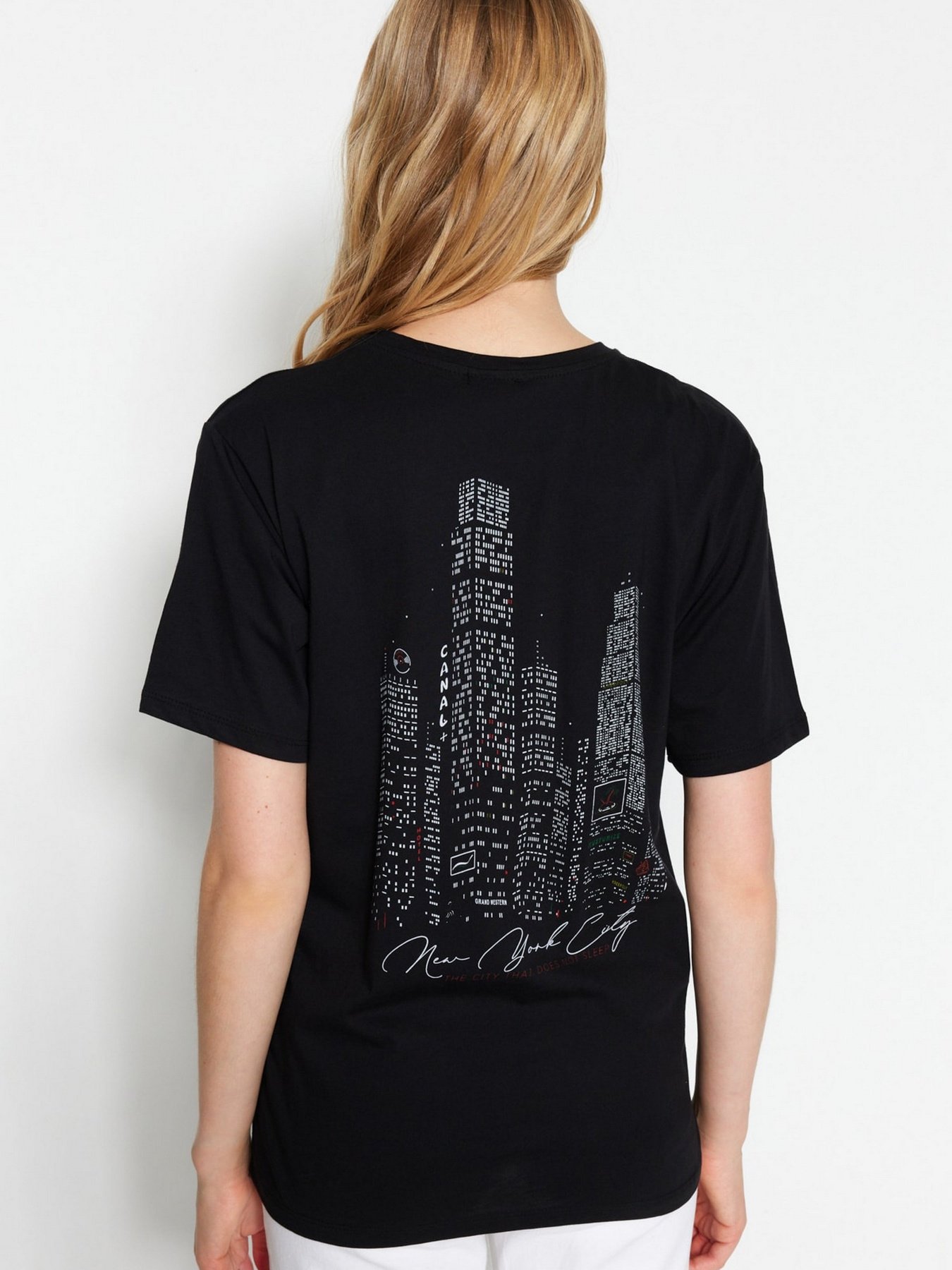 Футболка Trendyol модель TWOSS23TS00148/Siyah Фото