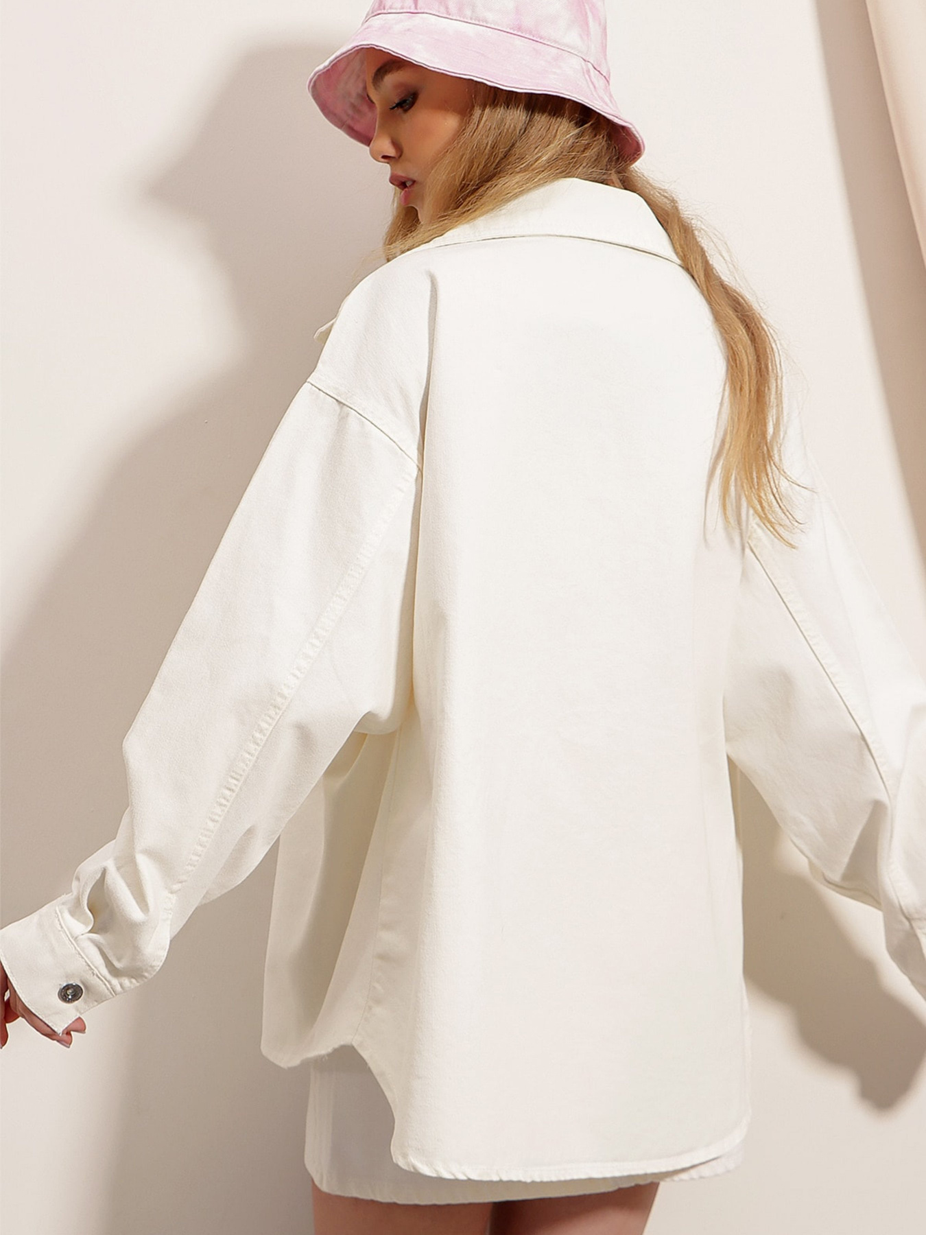 Джинсова куртка Trend Alacati Stili модель ALC-X8152EKRU Фото