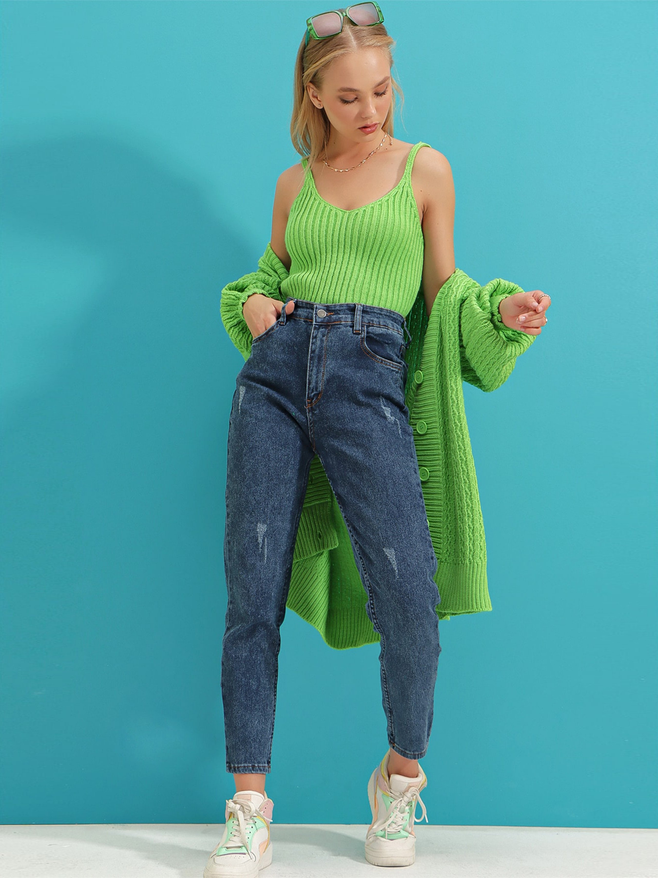 Завужені джинси Trend Alacati Stili модель ALC-X9293KOYU MAVİ Завужені джинси Trend Alacati Stili модель ALC-X9293KOYU MAVİ Фото