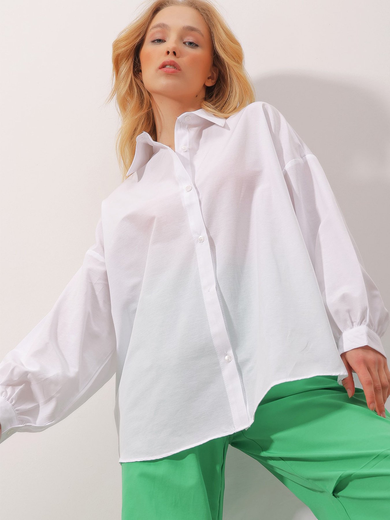 Блуза Trend Alacati Stili модель ALC-X9526KAR BEYAZ Фото