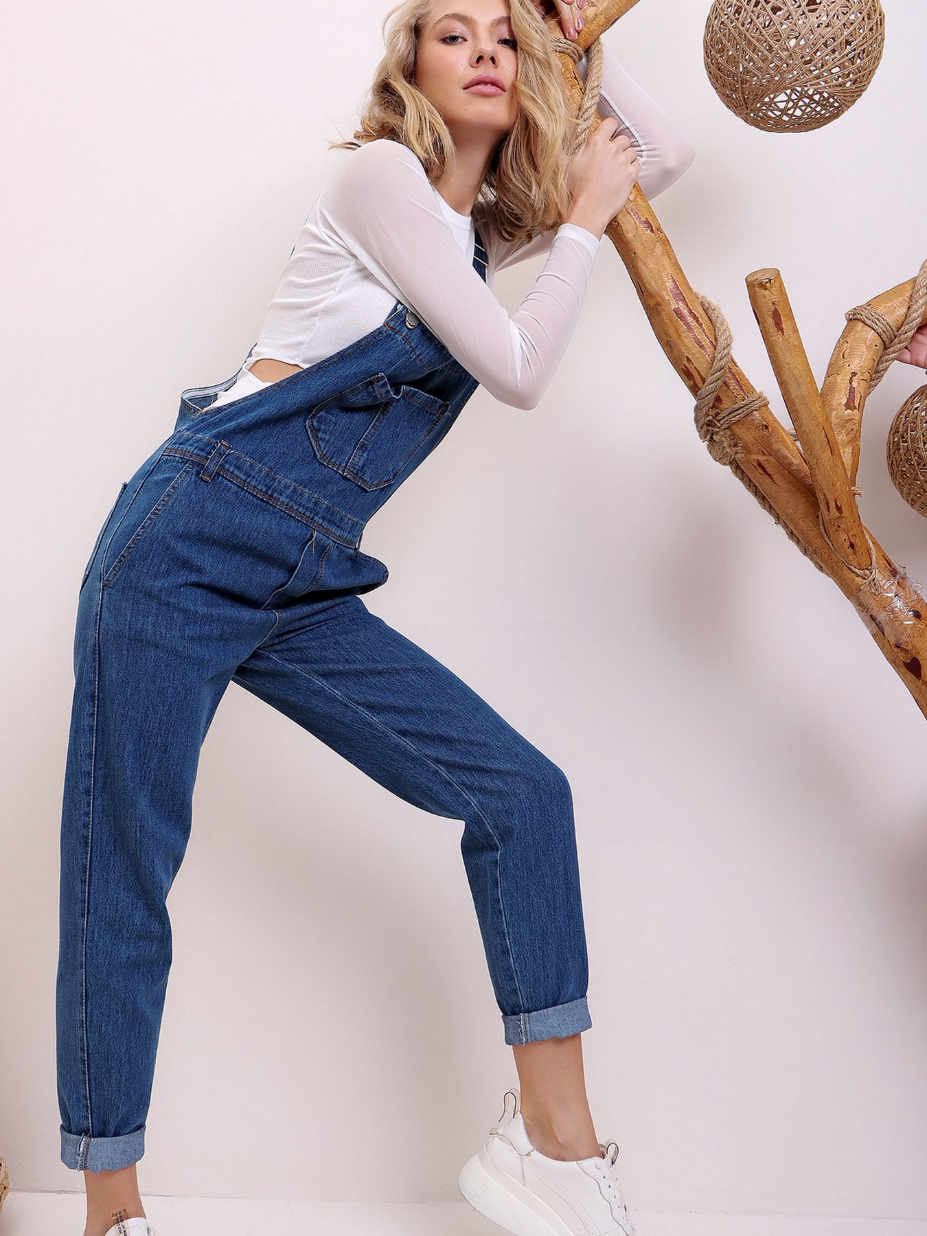 Джинсовый комбинезон Trend Alacati Stili модель DF-SL1000DARK BLUE Фото