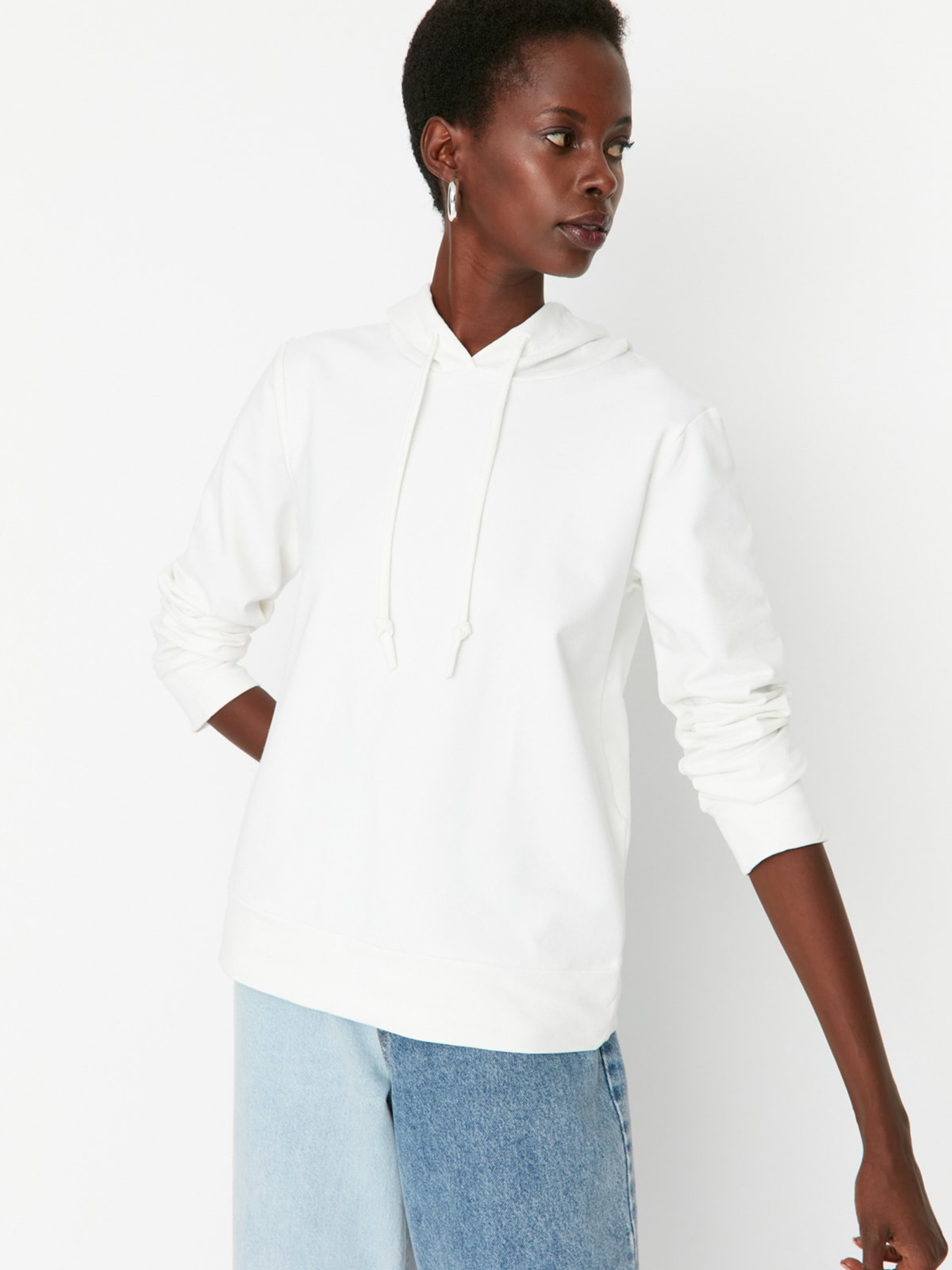Худи Trendyol модель TWOAW20SW0059/Ekru Фото